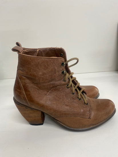 Fabulous Red Herring Y2K laced ankle  Boots UK5 Tan leather AC488