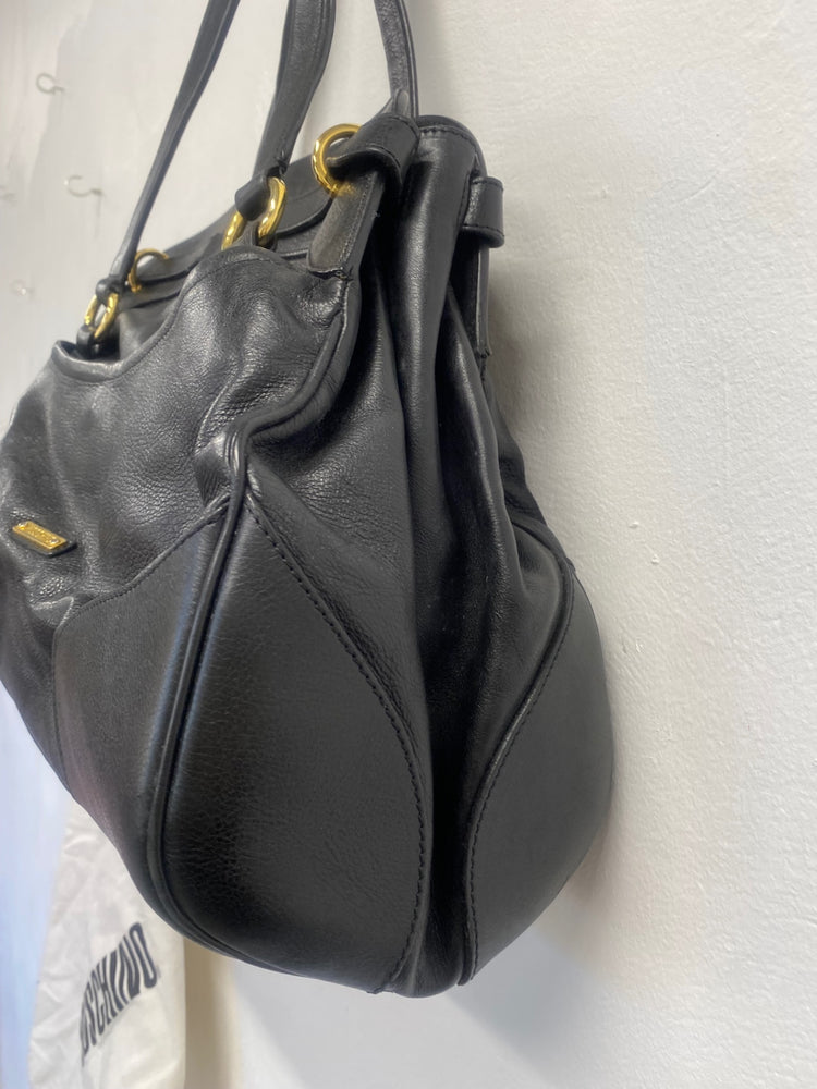 Fabulous Vintage Y2K Moschino Handbag One Size Black Gold hardware SM487