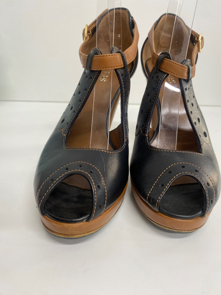 Fabulous Hobbs tooled leather heels Shoes UK4 Black & Tan T bar AC488