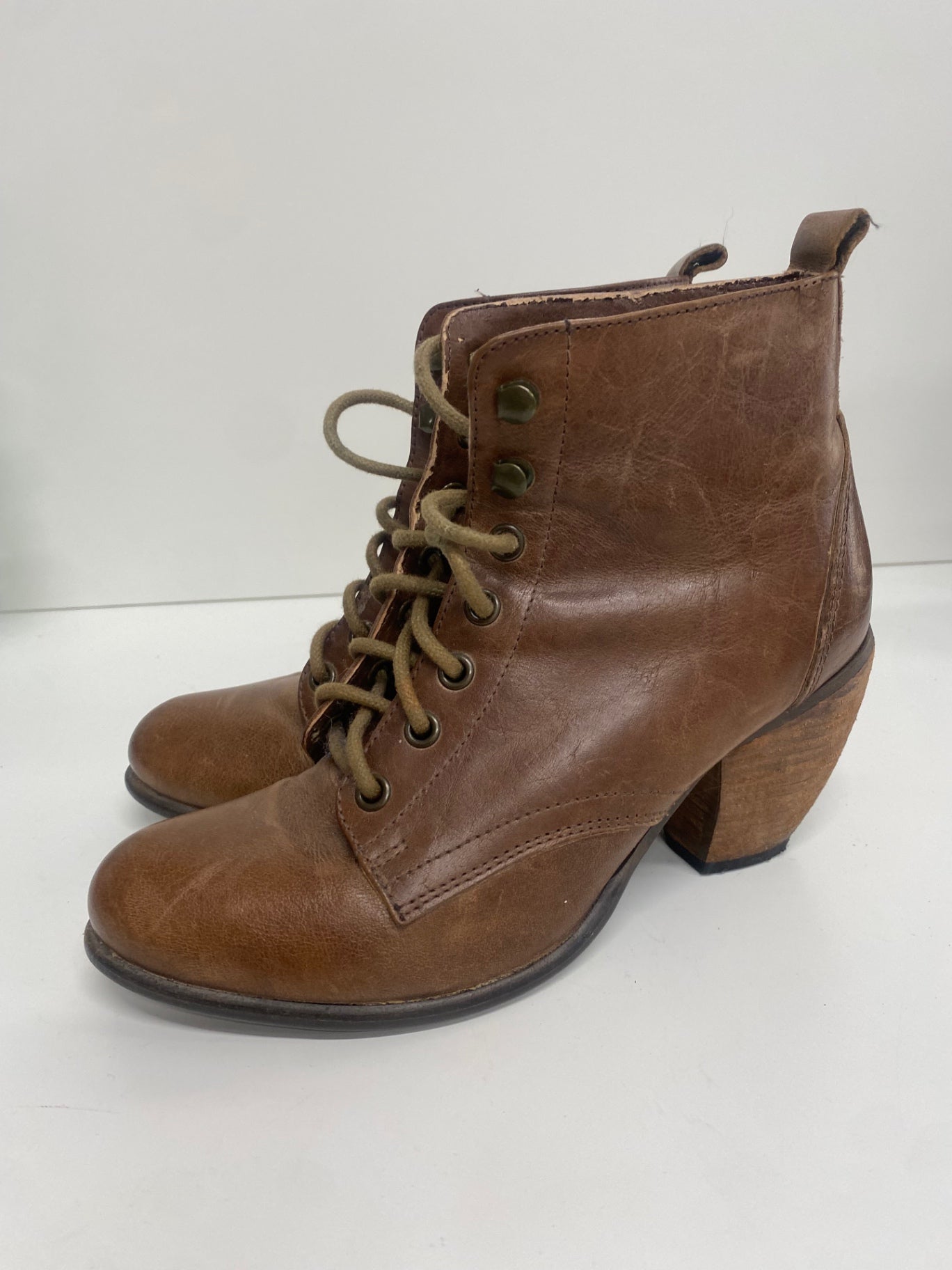 Fabulous Red Herring Y2K laced ankle  Boots UK5 Tan leather AC488