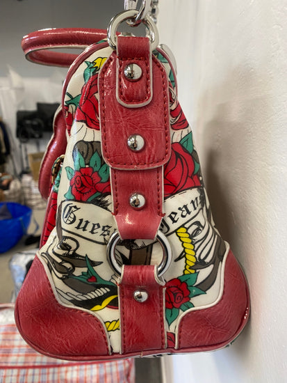 Fabulous vintage Guess tattoo & rose Crossbody Bag Rare SW001