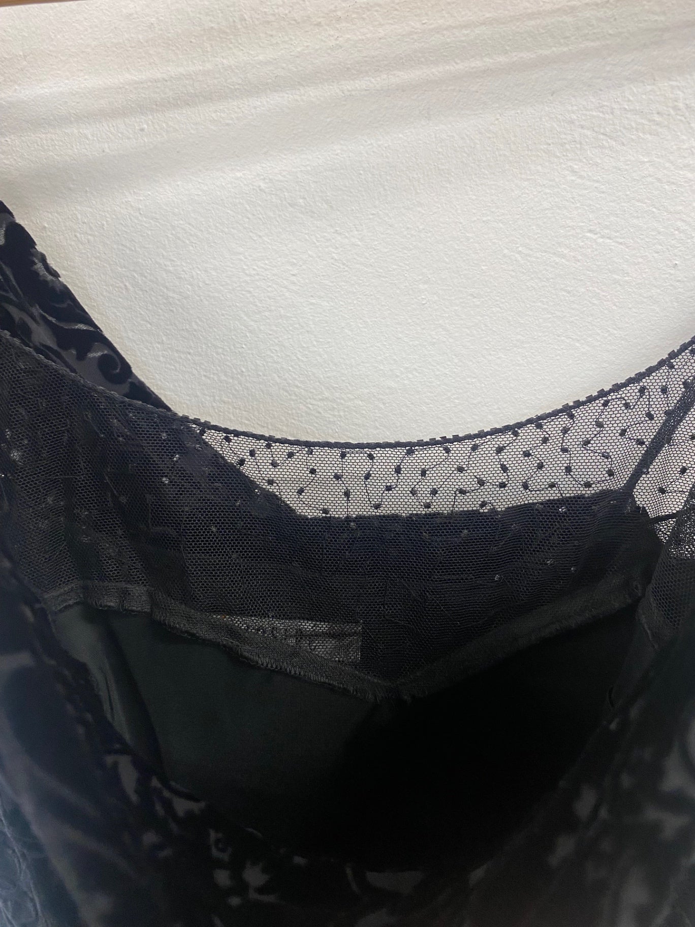 Fabulous Jesire Vintage velvet evening Dress UK10 Black MB489