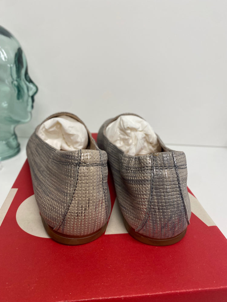 Fabulous Hispanitas shimmer beige leather Loafers UK5 LS490