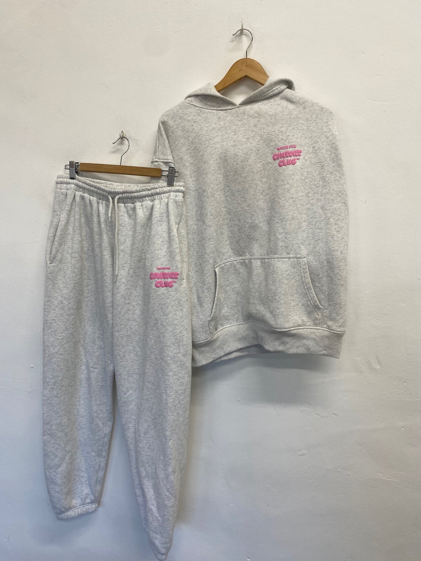 Fabulous White Fox Tracksuit UK M/L Grey hoodie jogger MK482
