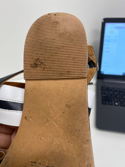 Fabulous Crew clothing company leather traditional Sandals UK6 Black & white VG491