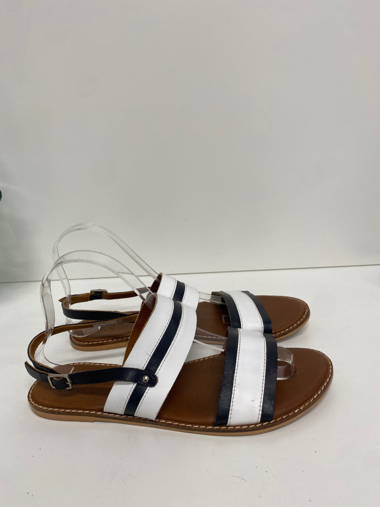 Fabulous Crew clothing company leather traditional Sandals UK6 Black & white VG491