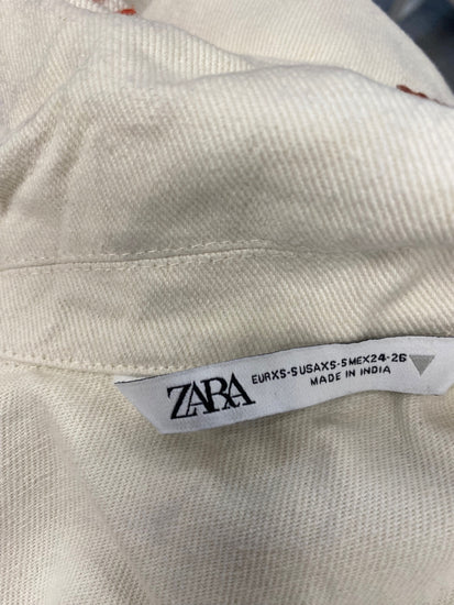 Fabulous Zara Denim Jacket UK S Beige embroidered SH493