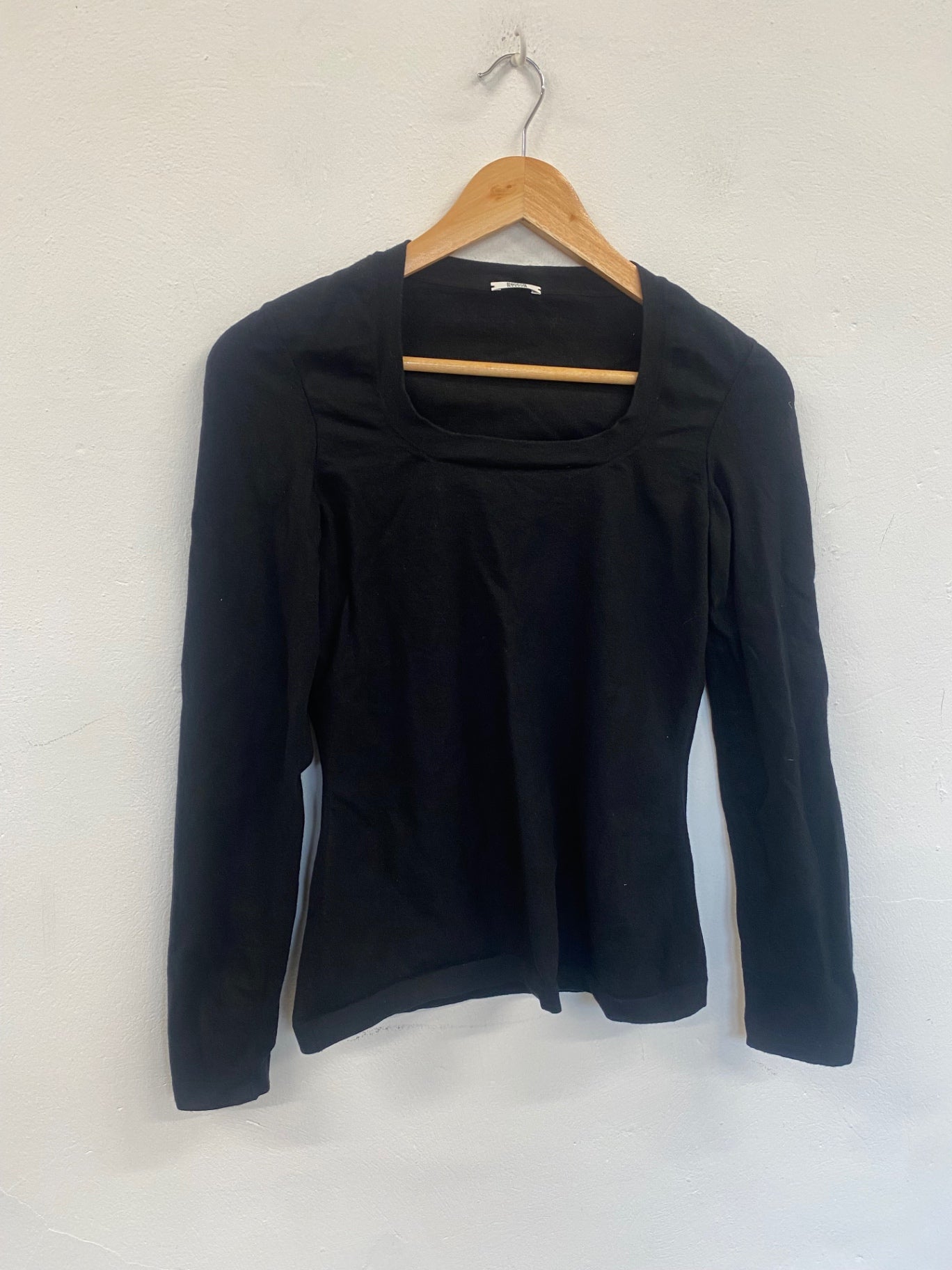 Fabulous Wolford Thelma square neck wool blend Sweater UKS Black SH493