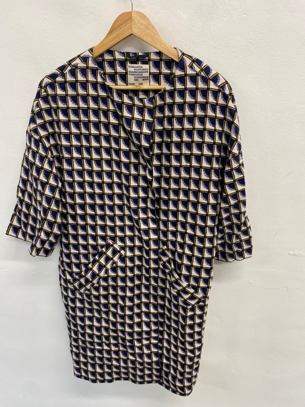 Fabulous Baum und Pferdgarten Blazer UK 10 Navy gold geometric BS001