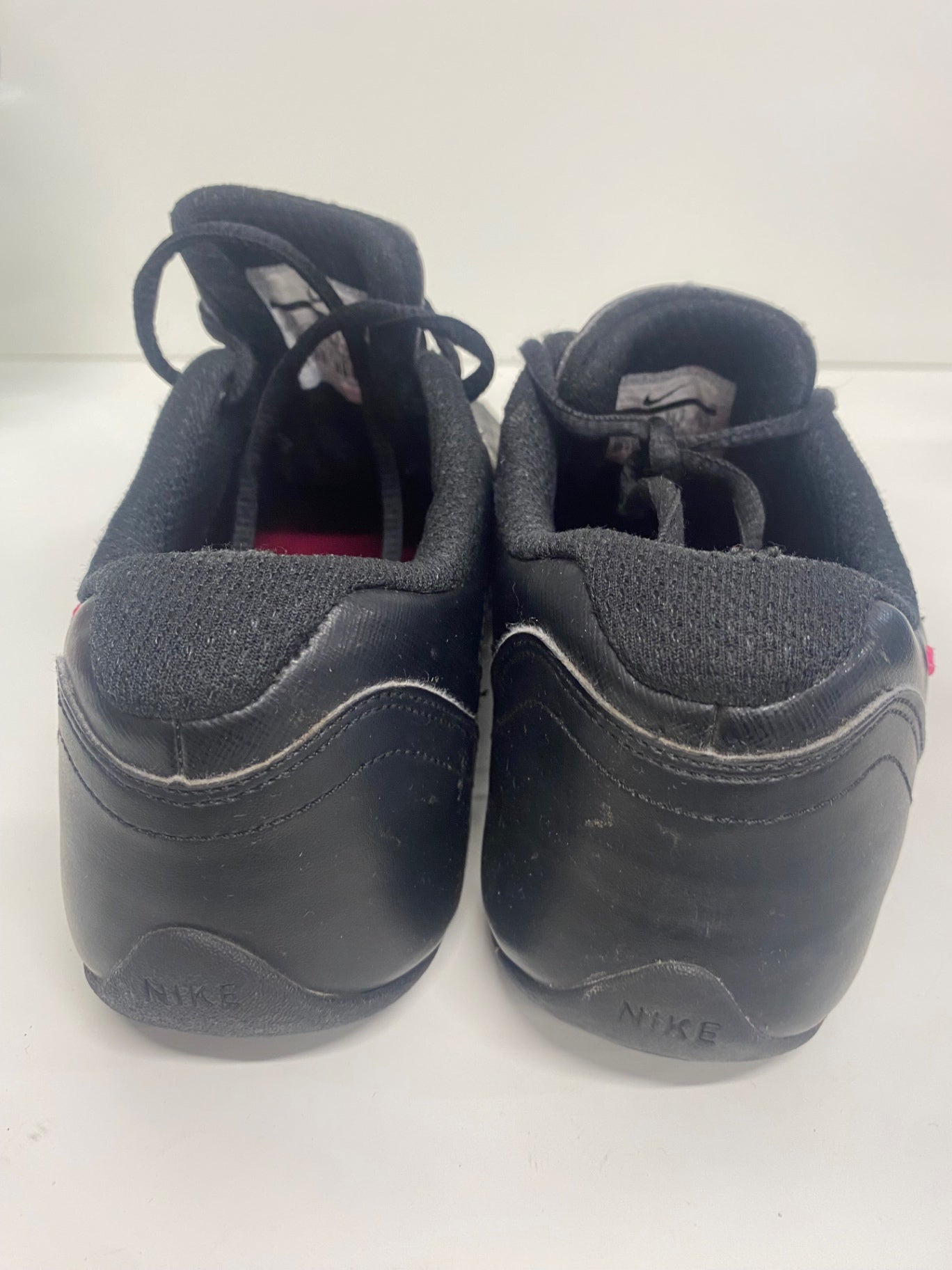 Fabulous Nike Mustique leather dance Sneakers UK5 Black SH493