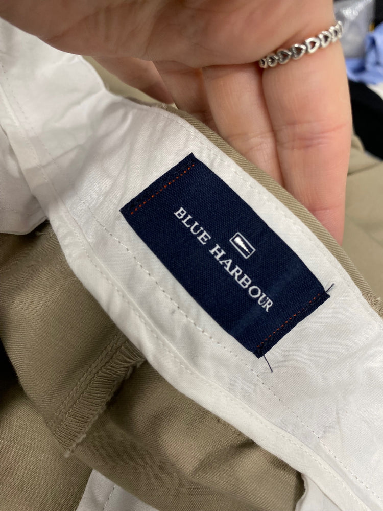 Fabulous Blue Harbour Chino Shorts W40" Beige SH493
