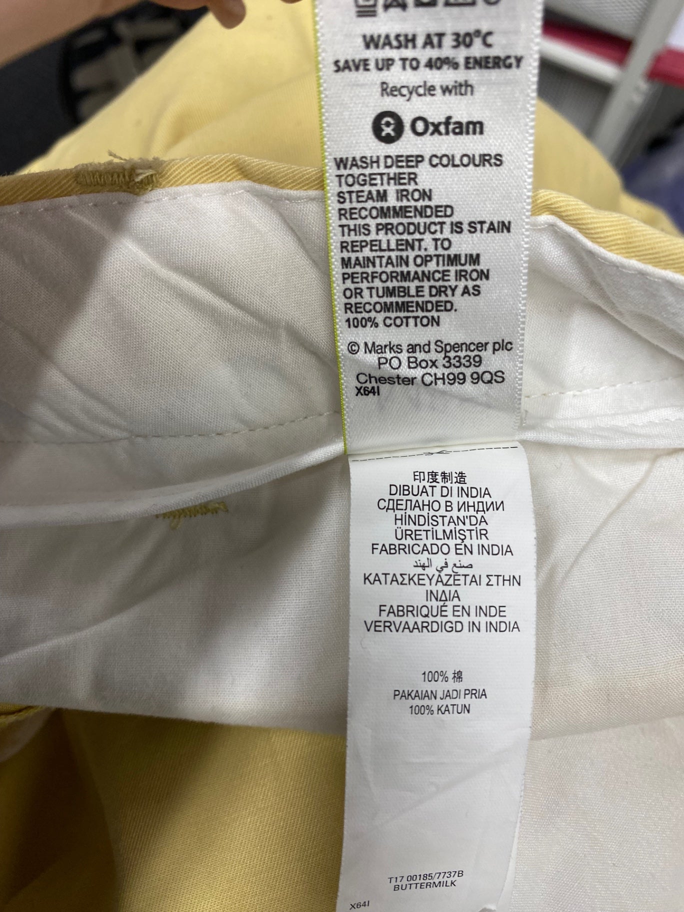 Fabulous blue harbour Chino Shorts W40" Butter yellow SH493