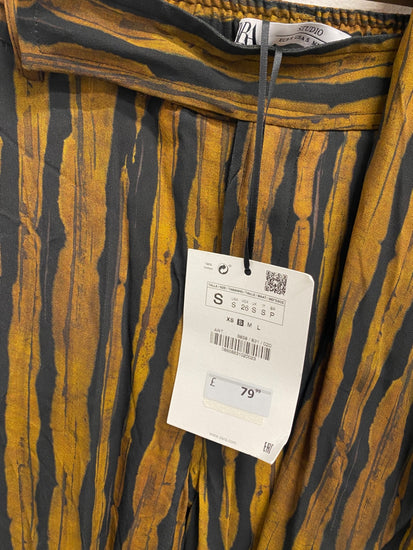 Fabulous Zara Co ord UK S Brown black abstract silk #2 SH493