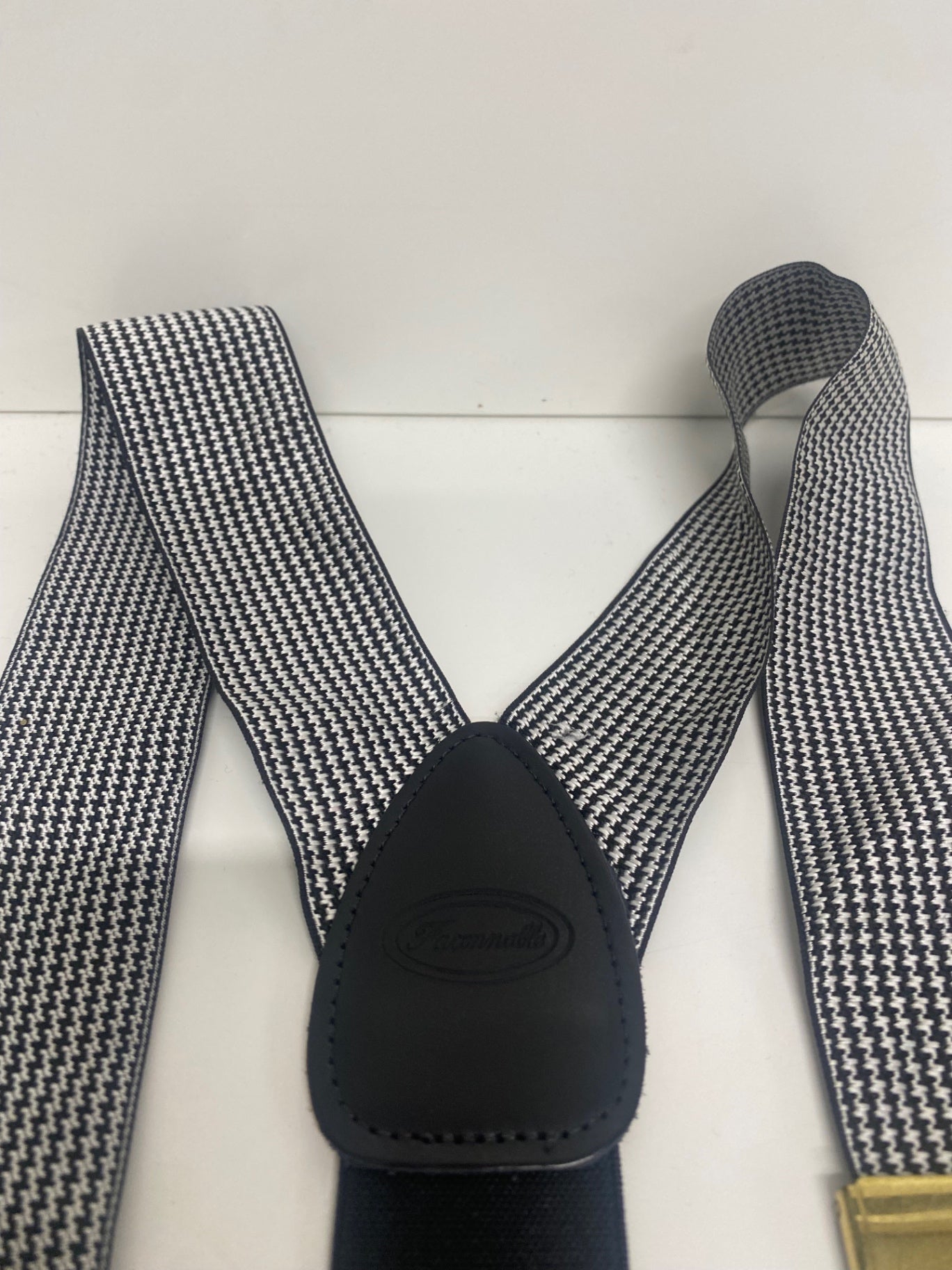 Traditional Faconnable houndstooth button Braces One Size Black & white SH493