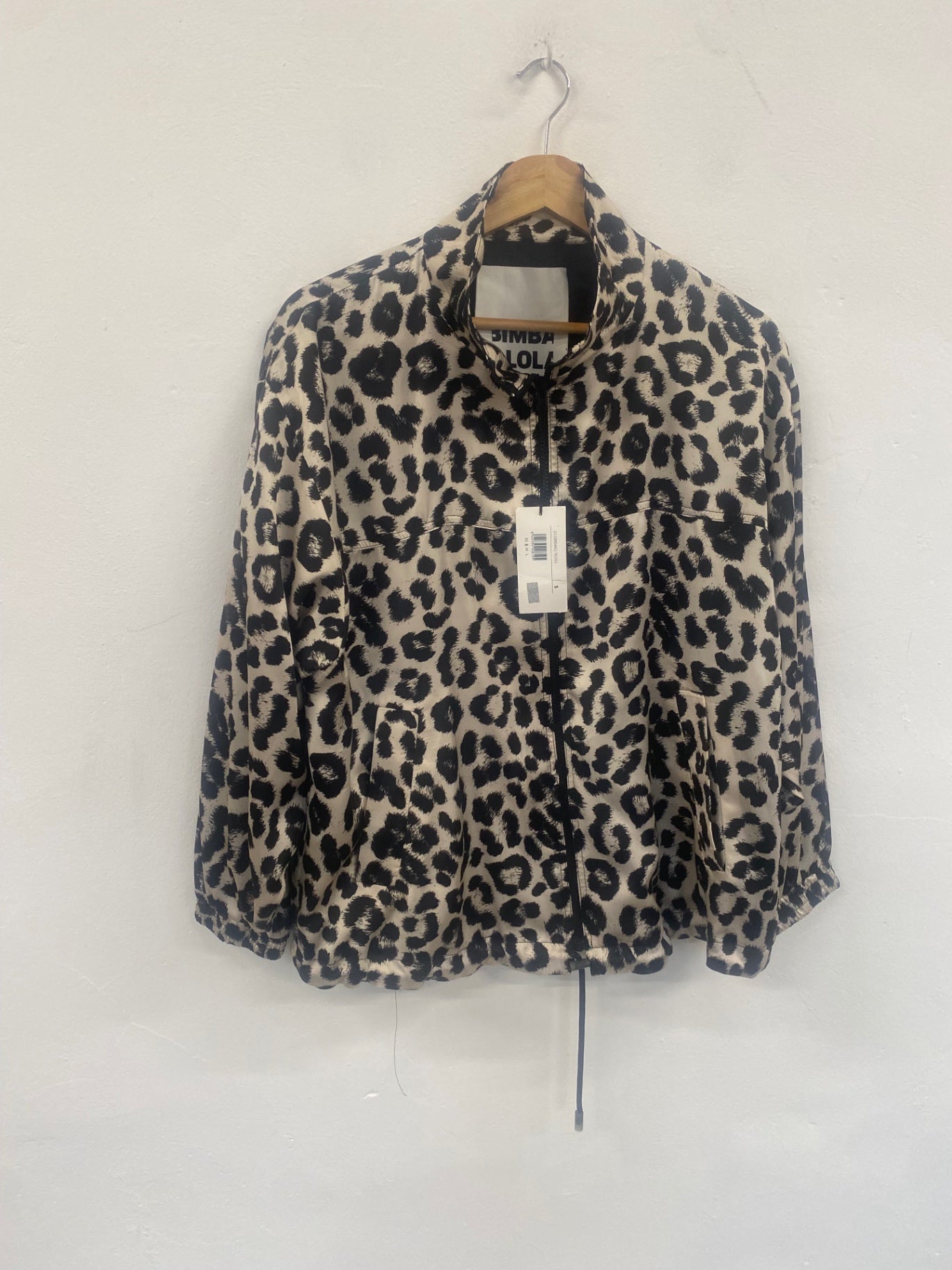 Fabulous BIMBA Y LOLA fun leopard activewear Jacket UKS Beige & black SH493