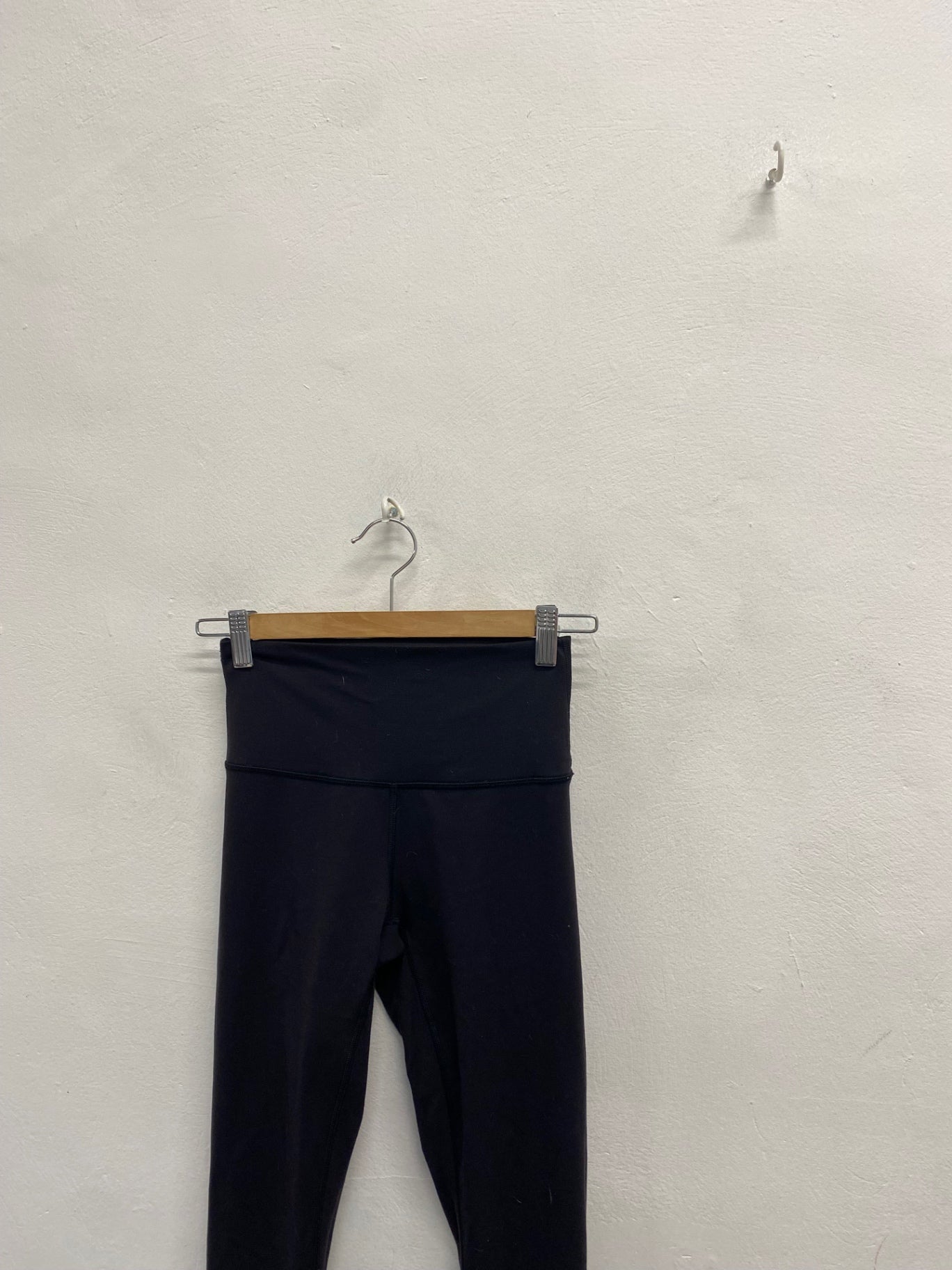 Fabulous Lululemon Leggings UK 8 Black full length active SH493