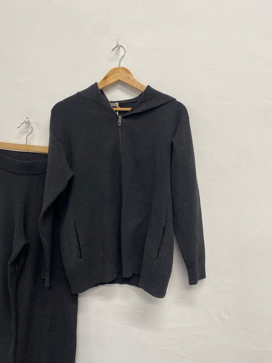 Fabulous OYSHO Tracksuit UK S Dark grey knit UK S SH493