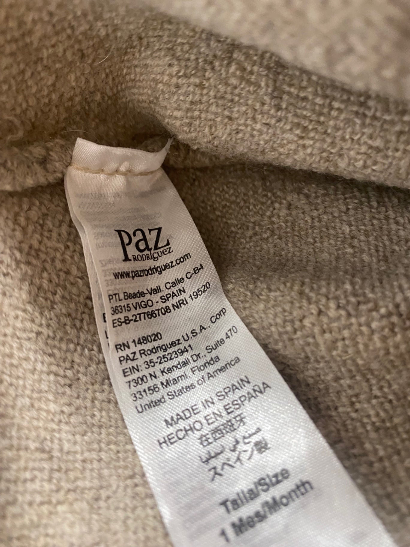 Fabulous Paz Rodriguez & Jamiks winter Hats NewBorn Beige & grey #40 SH493