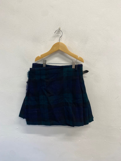 Fabulous Black watch Kilt W26" drop 15” teen Dark Green and Blue MD001