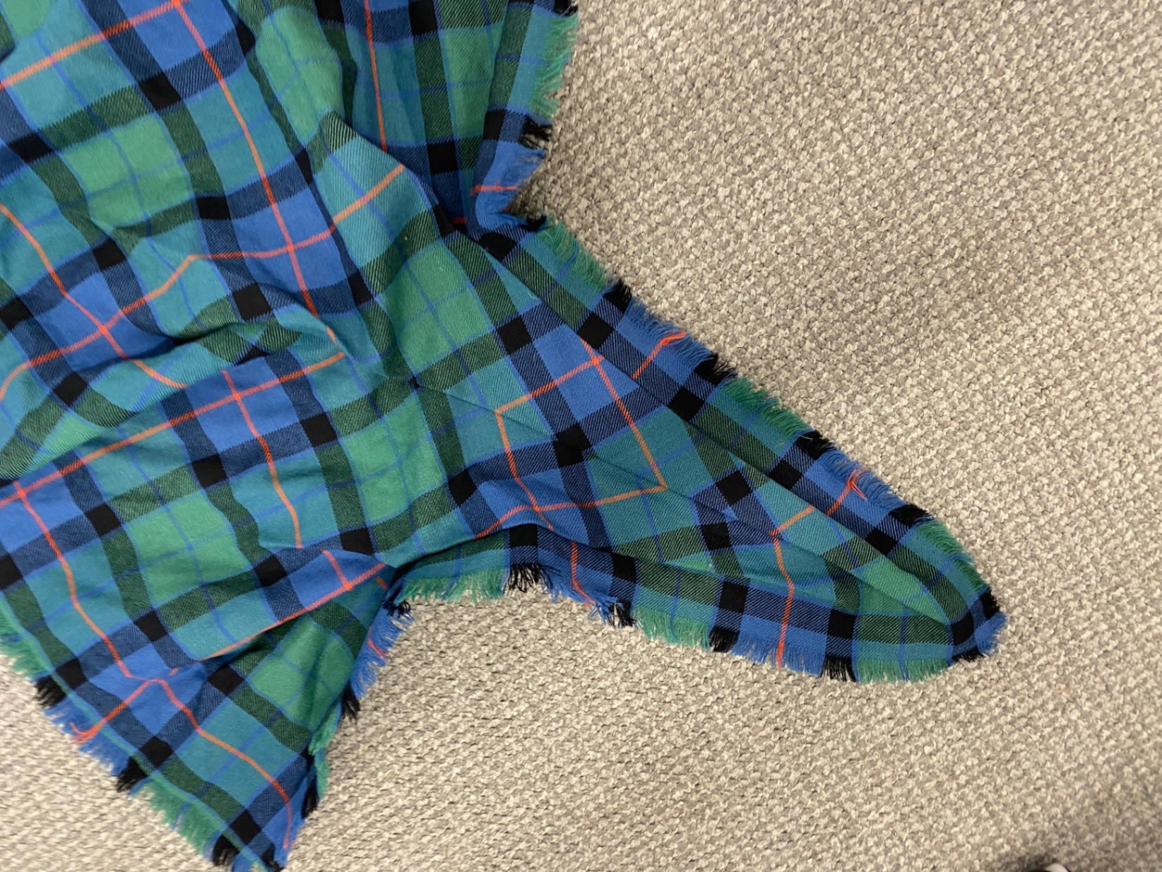 Fabulous MacThomas tartan Fly Plaid 35.5 by 27.5 Blue green #5 MD001