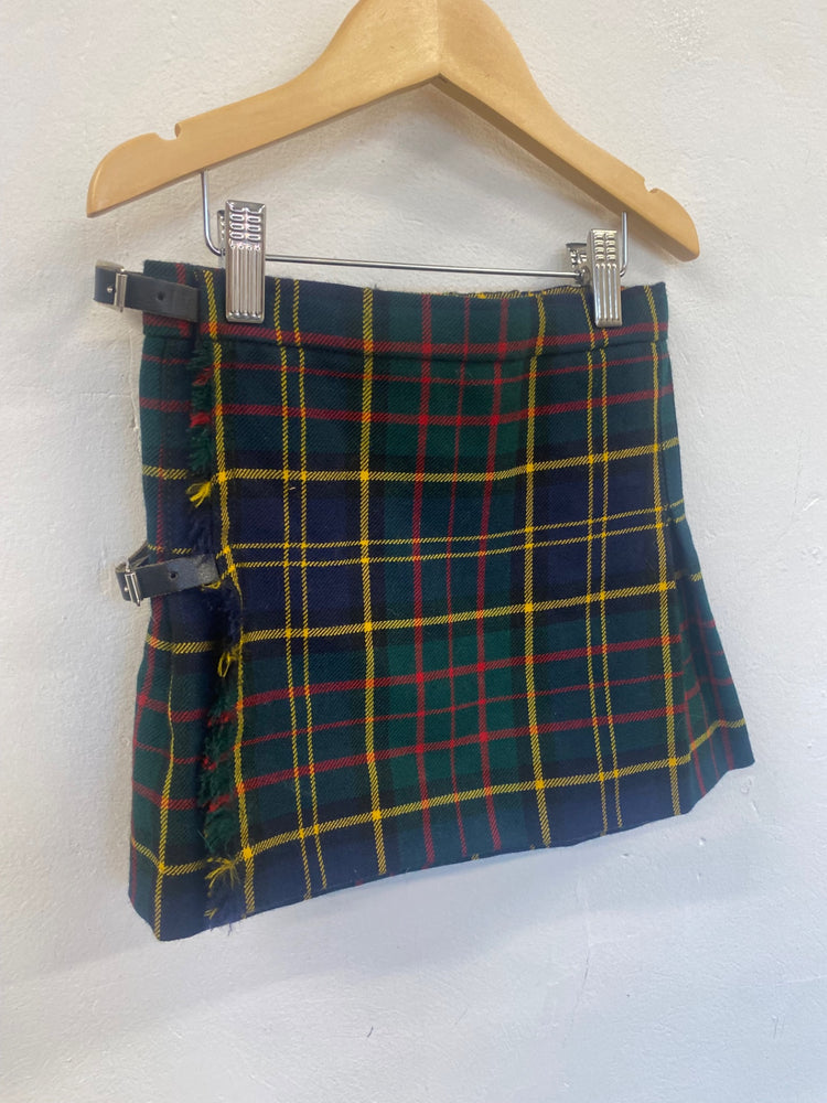 Fabulous MacMillan Hunting Kilt Childrens W22” Navy MD001