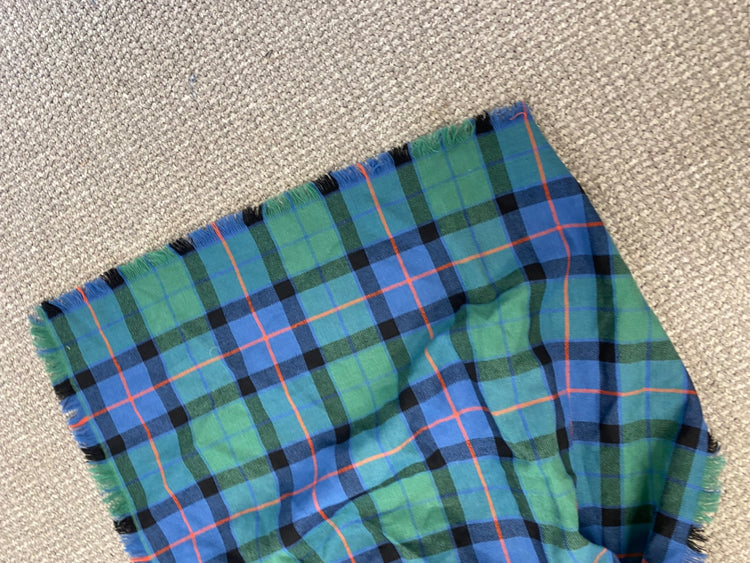 Fabulous MacThomas tartan Fly Plaid 35.5 by 27.5 Blue green #5 MD001