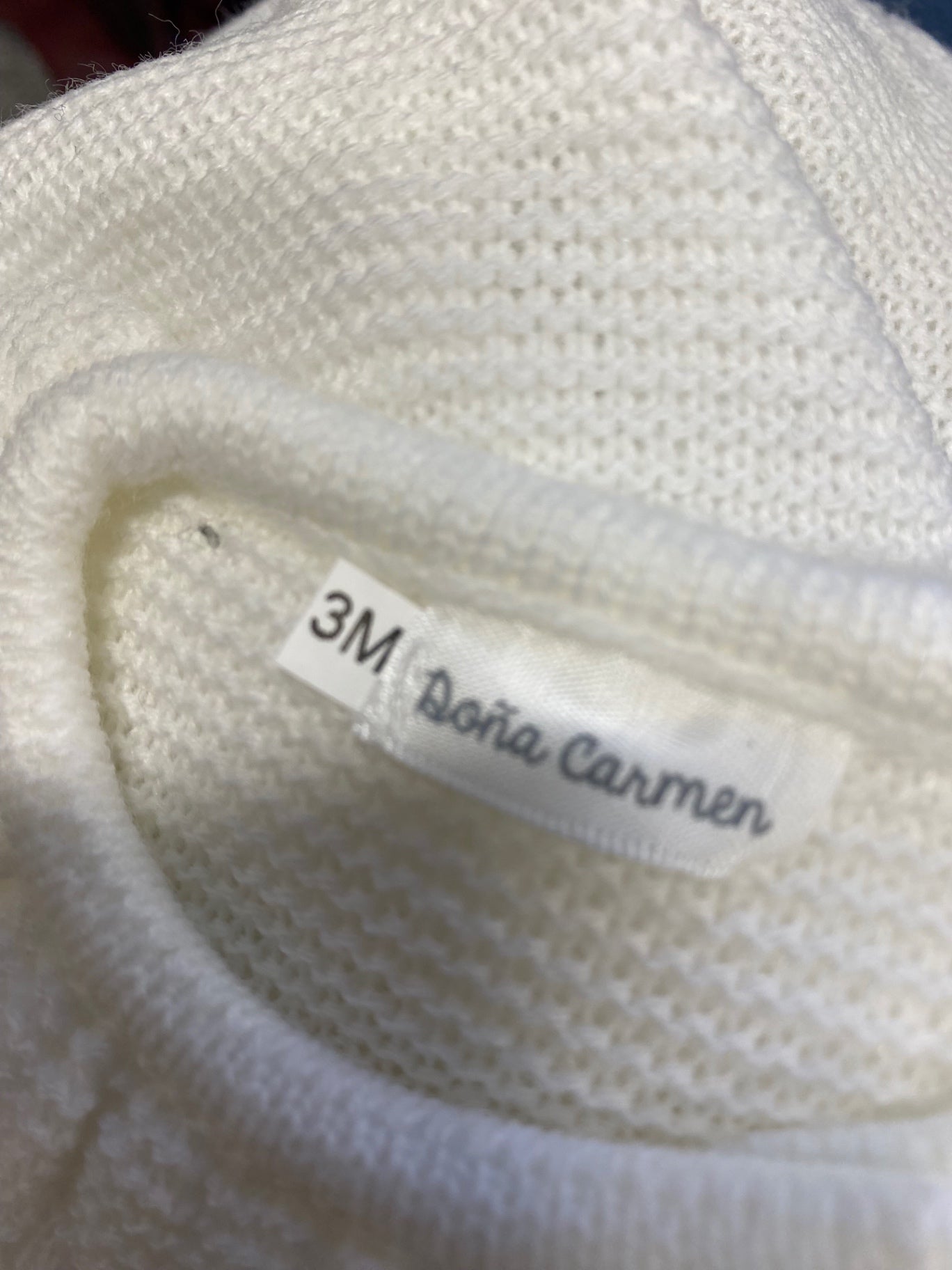 Fabulous Doña Carmen Cardigan 0-3mths White knit new AE001