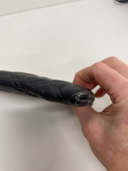 Fabulous Marc Jacobs quilted wristlet Clutch Bag Black AE001