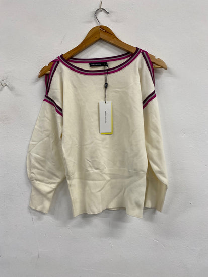 Fabulous Karen Millen cold shoulder Sweater UKS Cream Preppy NF494