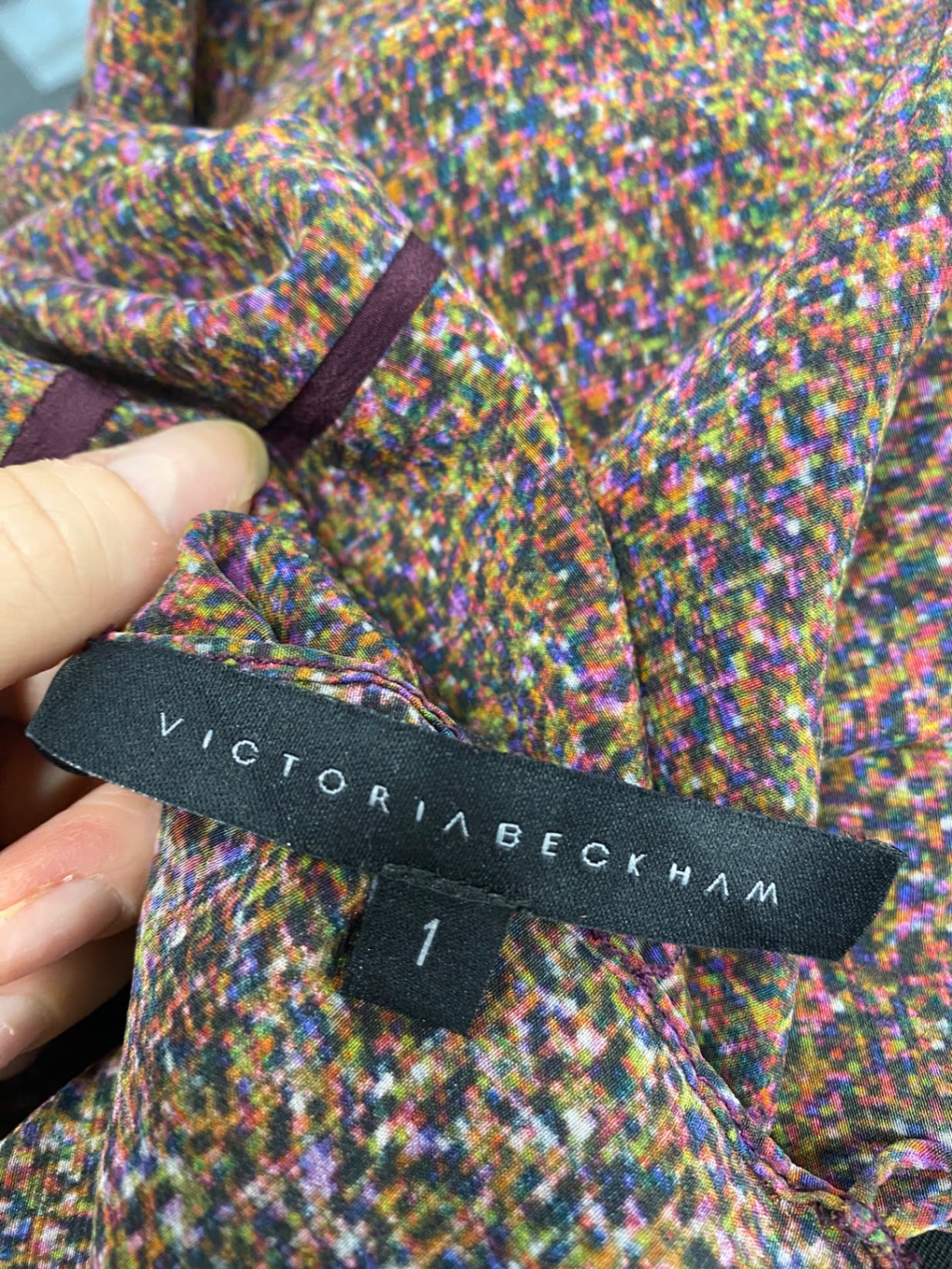 Fabulous Victoria Beckham Blouse UK 8 Burgundy silk AE001