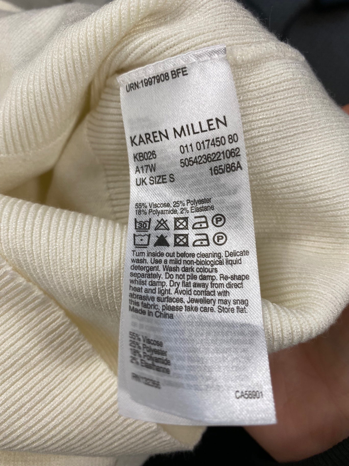 Fabulous Karen Millen cold shoulder Sweater UKS Cream Preppy NF494