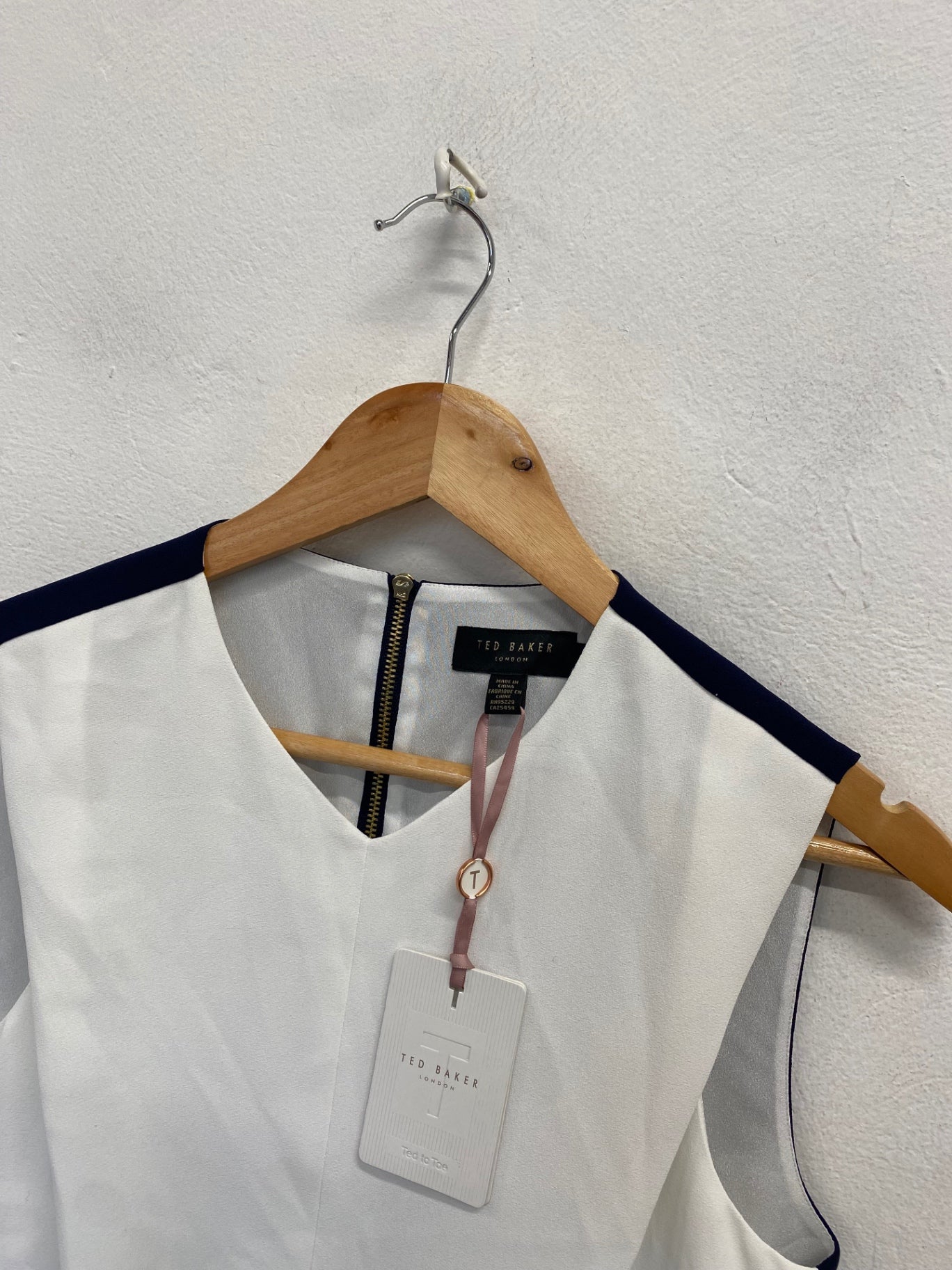 Fabulous Ted Baker Cami UK 10 White and Navy Blue new NF494