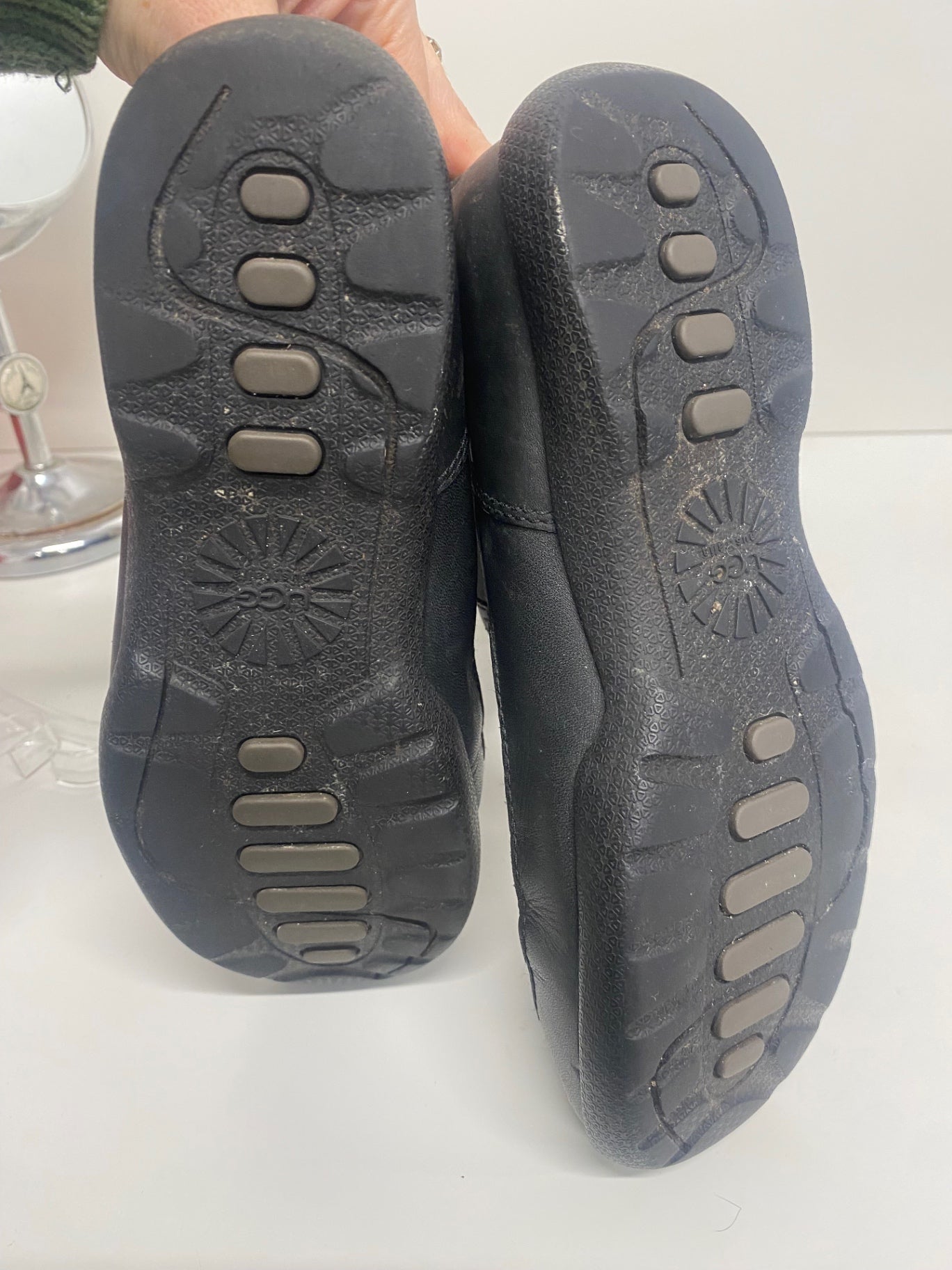 Fabulous UGG quilted high winter Boots UK6.5 Black SL495