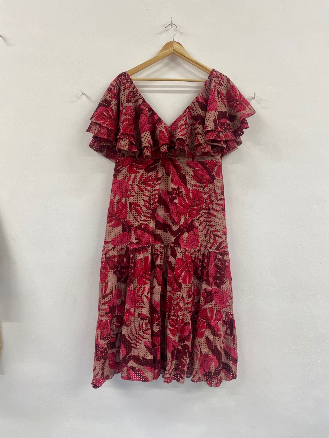 Fabulous Johanne Ortiz x H&M Spanish romantic Dress UK20 Red KJ497