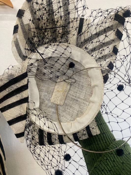 Fabulous H&M Occasion Dress & Fascinator UK18 Beige & black race Day KJ497