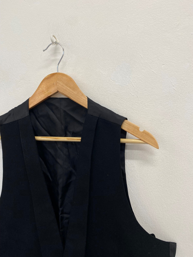 Fabulous Scottish Waistcoat 3 button Prince Charlie UK 38 r Black MD001