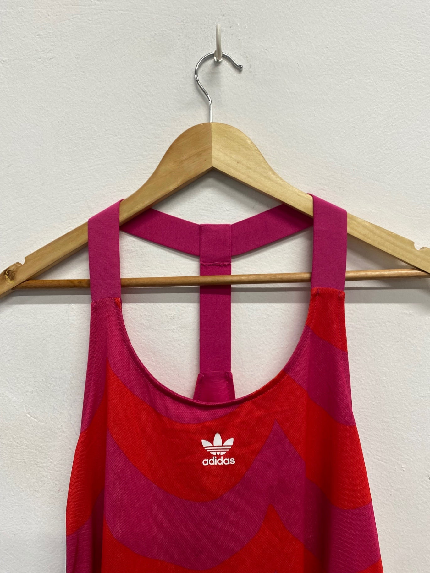 Fabulous Adidas x Marimekko active Midi Dress UK 8 Pink swirl MW492