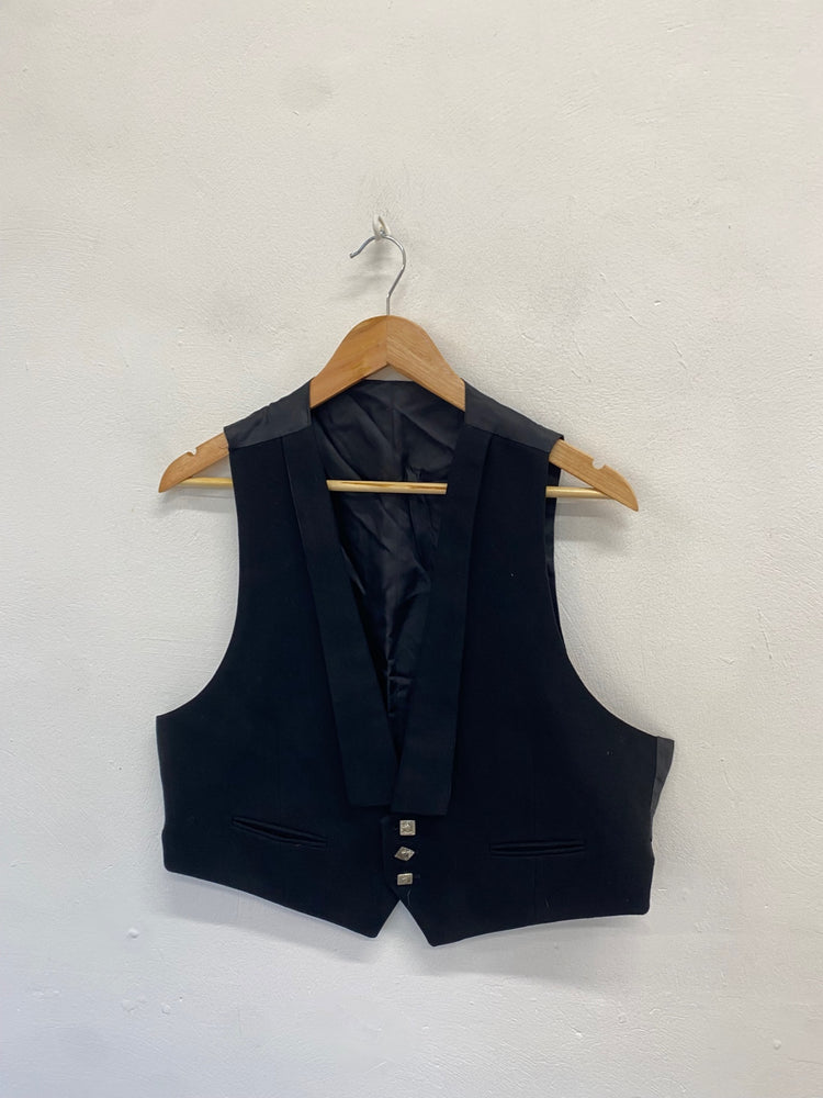 Fabulous Scottish Waistcoat 3 button Prince Charlie UK 38 r Black MD001