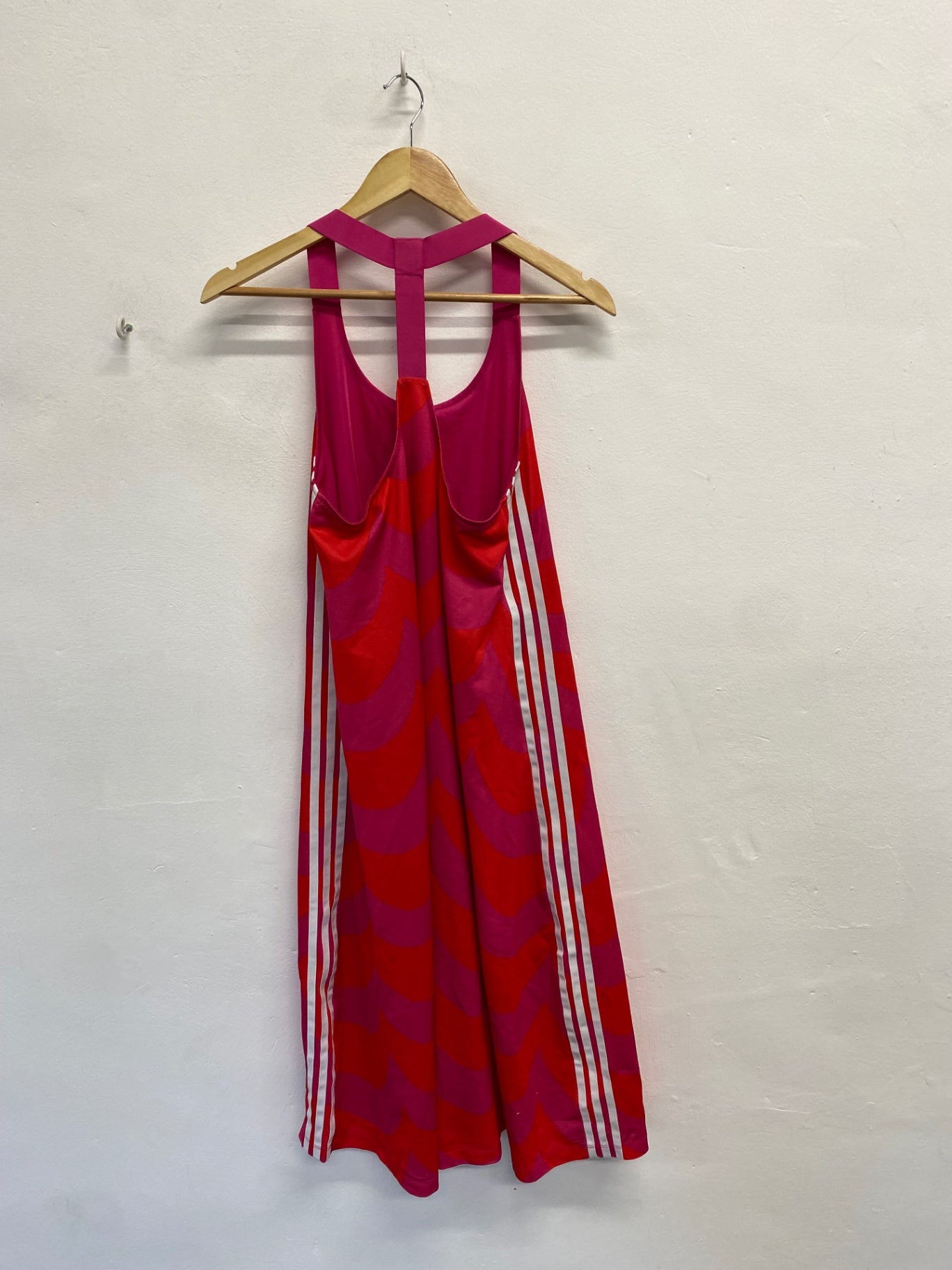 Fabulous Adidas x Marimekko active Midi Dress UK 8 Pink swirl MW492