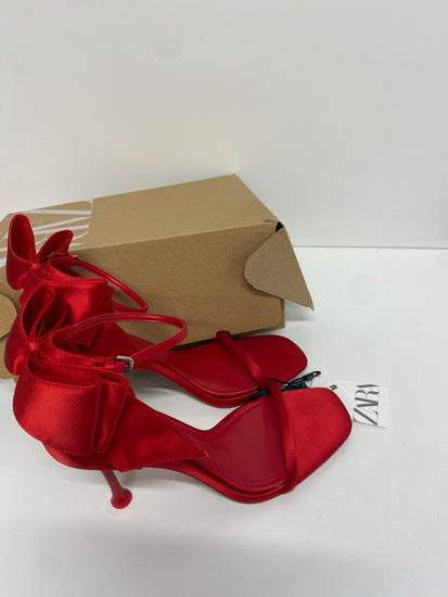 Fabulous Zara Heels UK 6 Red bow festive classy new RG020 