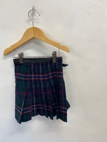 Fabulous traditional Scottish Kilt age 2-3 Green navy tartan MD001