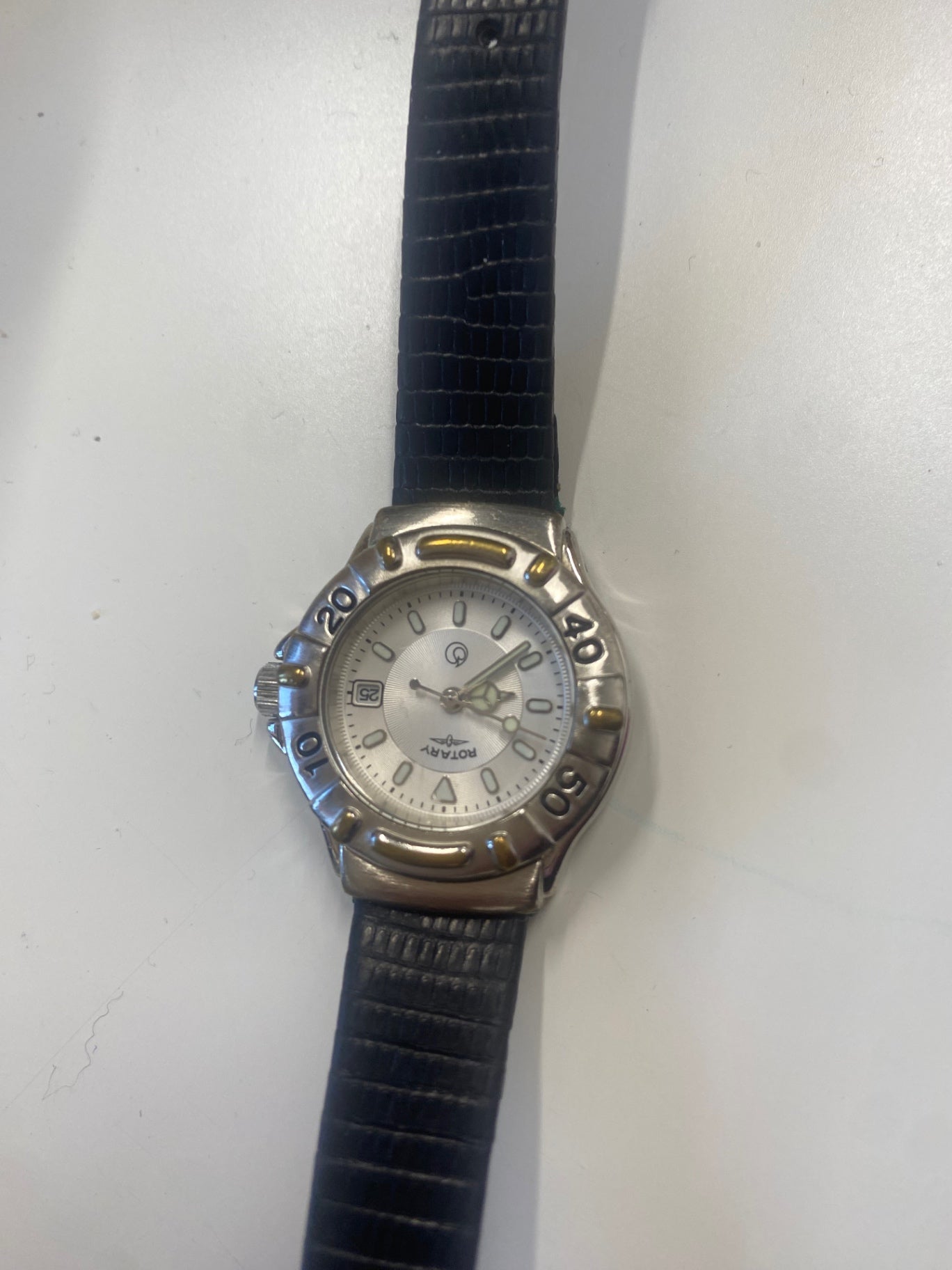 Fabulous Ladies Rotary diving Watch 10112 S Silver & black 1990’s RR001