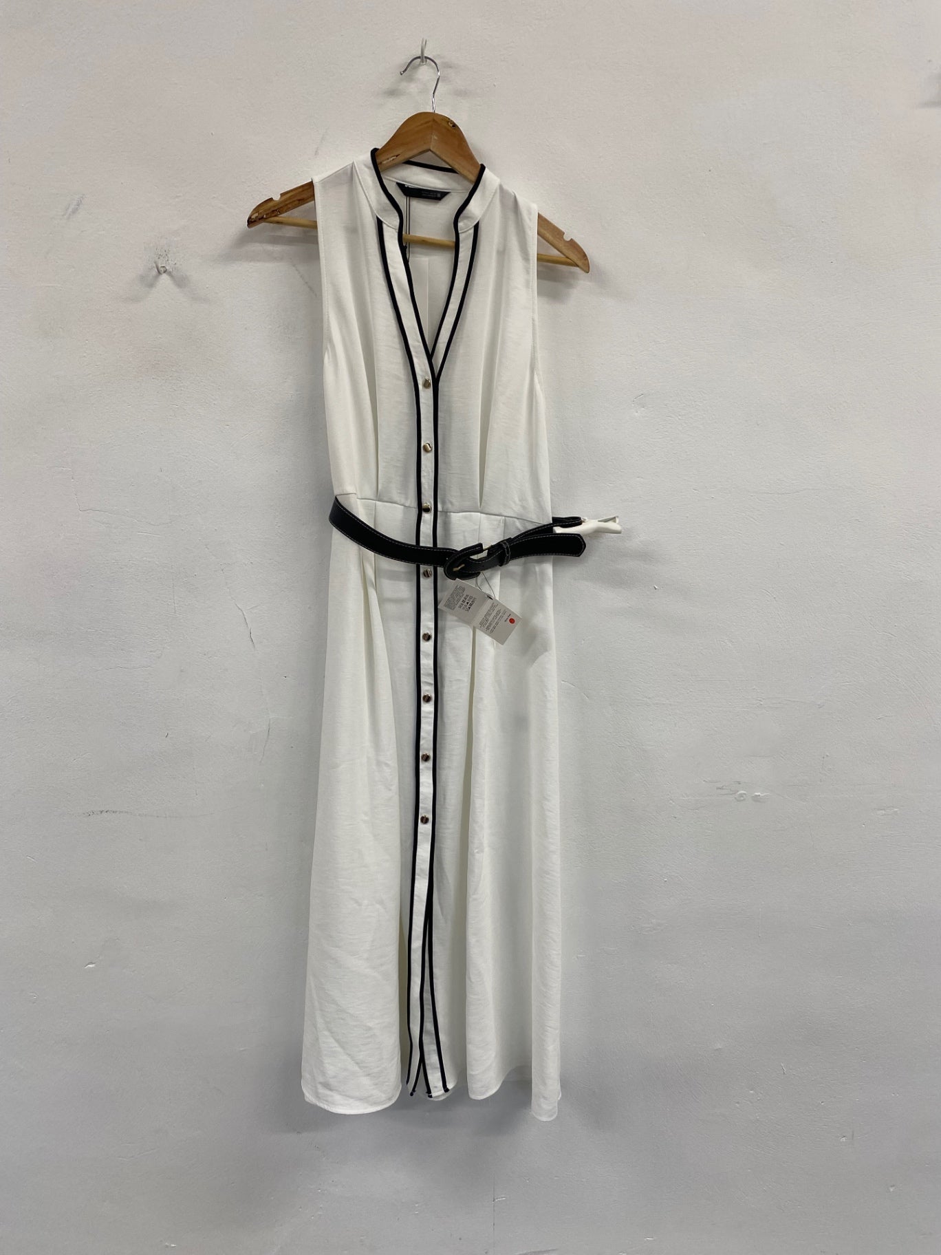 Fabulous Zara elegant button down classic Midi Dress UK12 White SS002