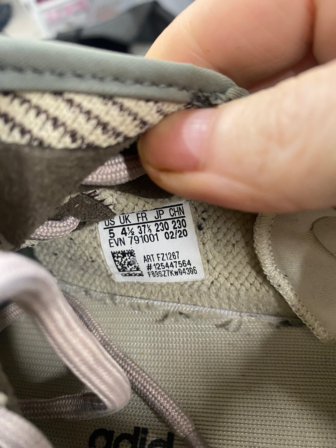 Fabulous Adidas Yeezy 350 V2 Zyon Sneakers UK4.5 Multicolor cP002