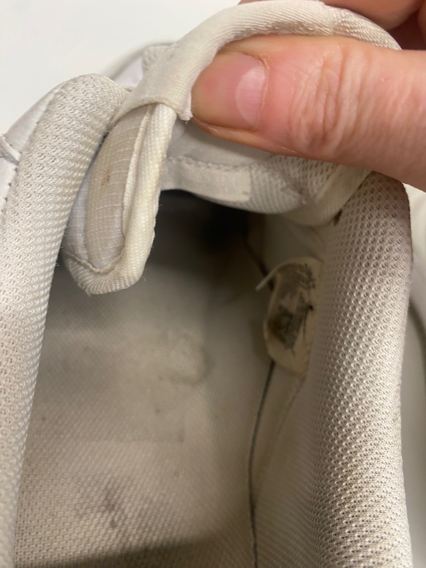 Fabulous Nike Air Force 1 Low 07 Sneakers Uk9.5 White CP001