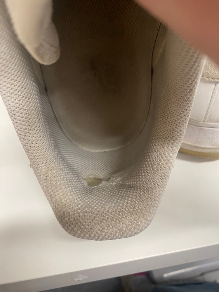 Fabulous Nike Air Force 1 Low 07 Sneakers Uk9.5 White CP001