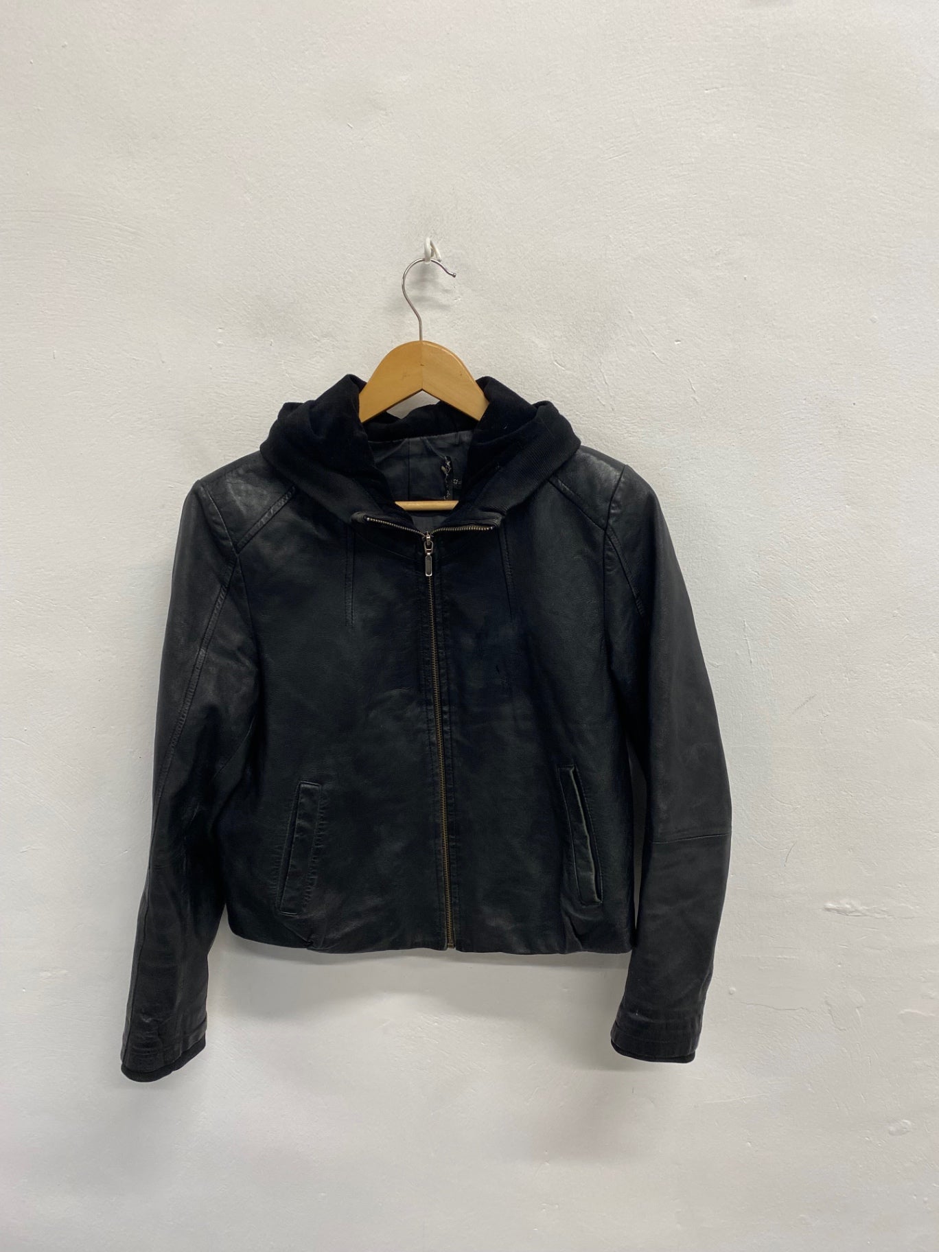 Fabulous vintage Brick lane London Leather Jacket UK 12-14 Black hooded SS002