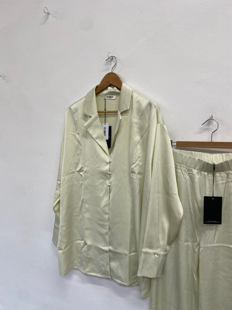 Fabulous 4th & reckless Two-piece set UK 14 Mint satin FQ501