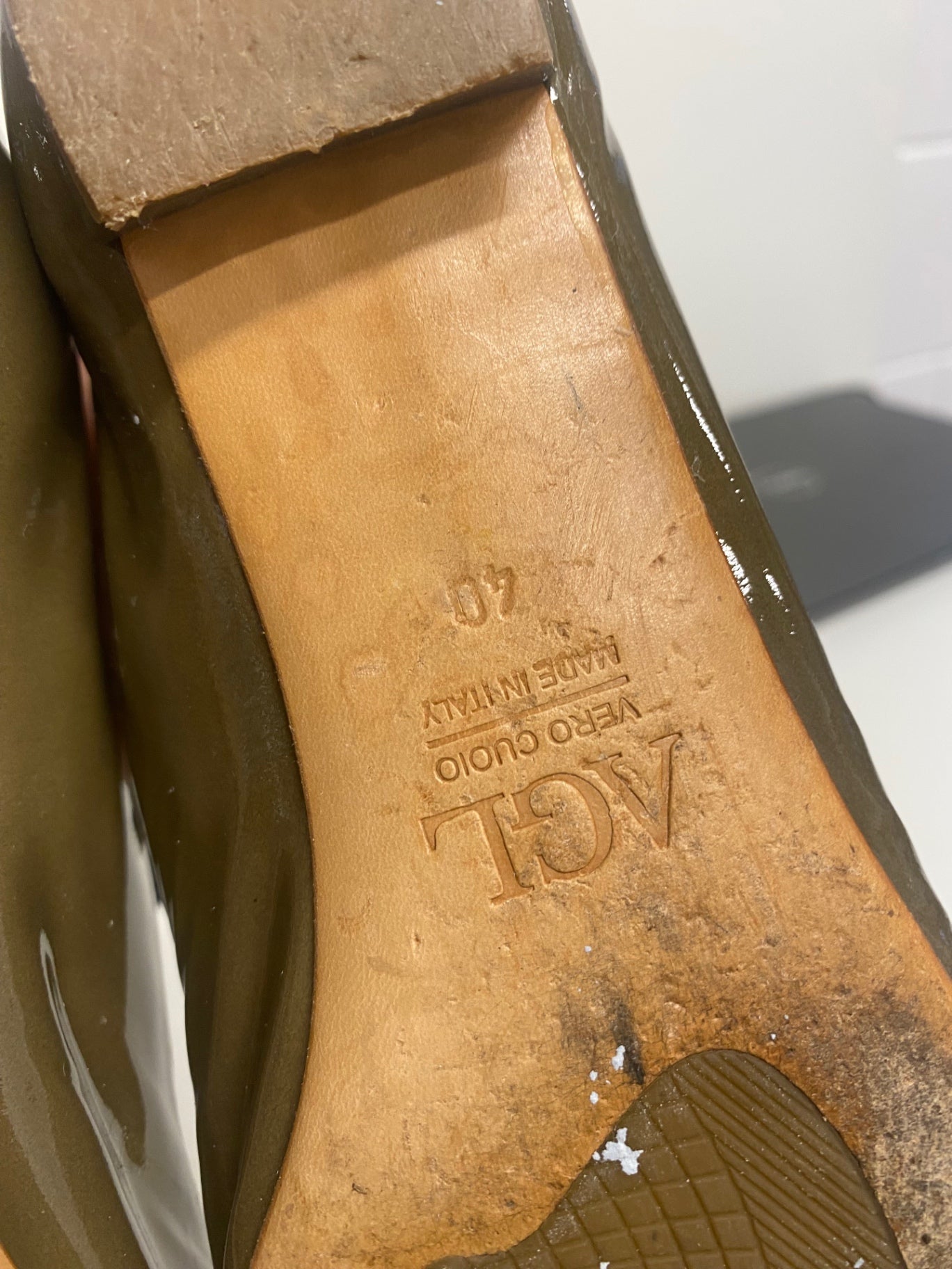 Fabulous AGL patent leather Ballet Flats Uk7 Olive Green LG276