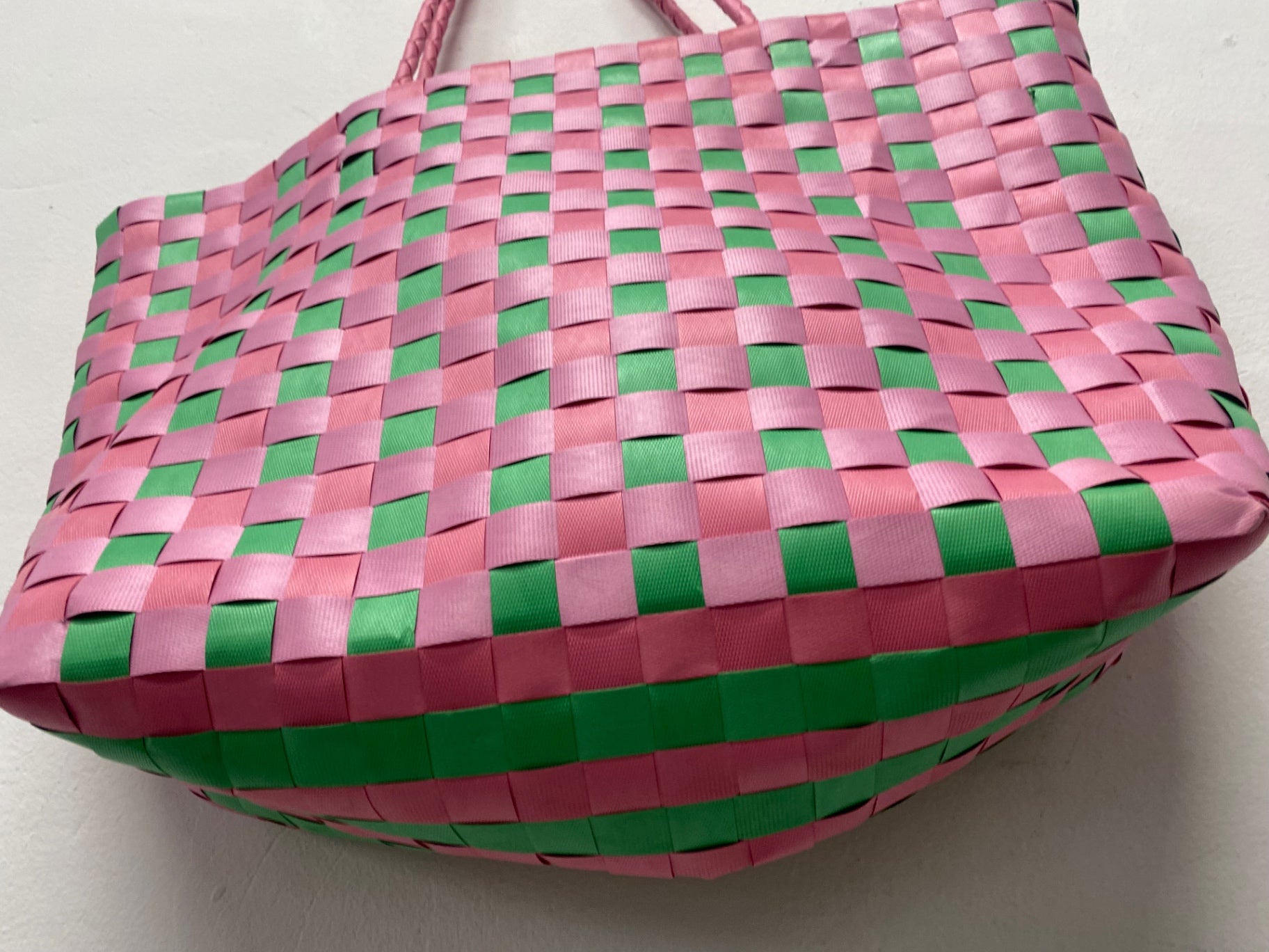 Fabulous Drunk Elephant Woven Tote Bag One Size Pink & Green LG276